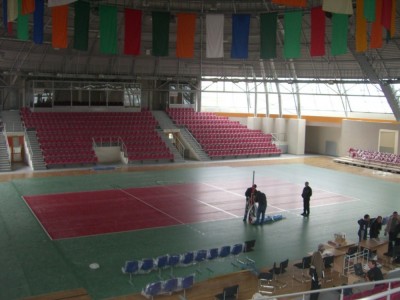 Волейбольная площадка в центре 